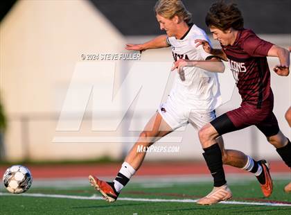 Thumbnail 2 in North Yarmouth Academy @ Freeport photogallery.
