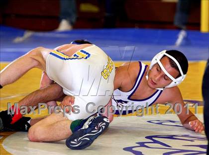 Thumbnail 1 in West Islip Holiday Tournament photogallery.
