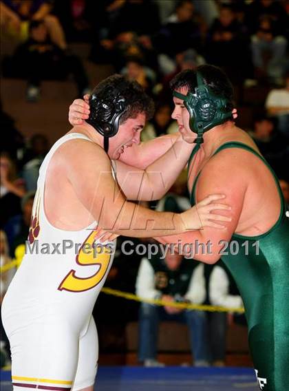 Thumbnail 1 in West Islip Holiday Tournament photogallery.