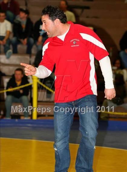 Thumbnail 1 in West Islip Holiday Tournament photogallery.