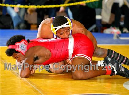 Thumbnail 3 in West Islip Holiday Tournament photogallery.