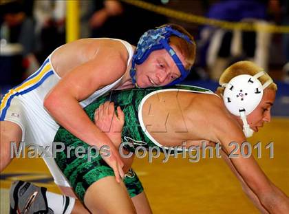 Thumbnail 2 in West Islip Holiday Tournament photogallery.