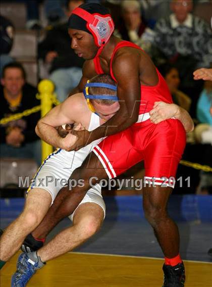 Thumbnail 3 in West Islip Holiday Tournament photogallery.