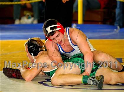 Thumbnail 2 in West Islip Holiday Tournament photogallery.