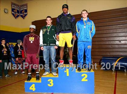 Thumbnail 2 in West Islip Holiday Tournament photogallery.