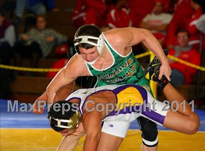 Thumbnail 3 in West Islip Holiday Tournament photogallery.