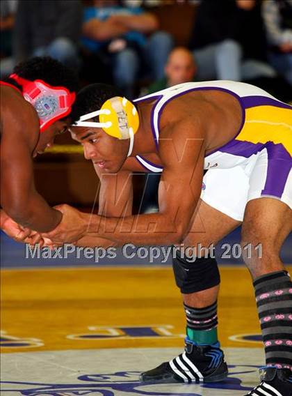 Thumbnail 1 in West Islip Holiday Tournament photogallery.