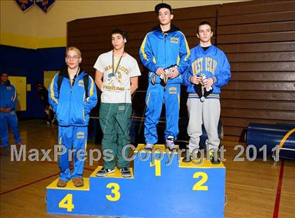 Thumbnail 2 in West Islip Holiday Tournament photogallery.