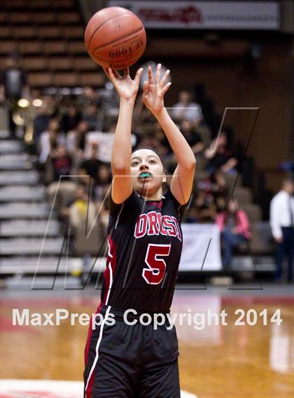 Thumbnail 2 in Lindsay vs Orosi (CIF CS D4 Final) photogallery.