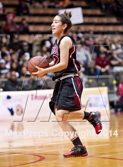 Thumbnail 1 in Lindsay vs Orosi (CIF CS D4 Final) photogallery.