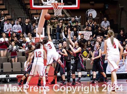 Thumbnail 3 in Lindsay vs Orosi (CIF CS D4 Final) photogallery.