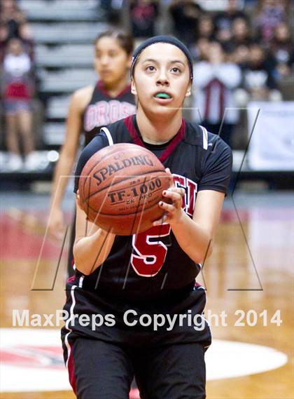 Thumbnail 3 in Lindsay vs Orosi (CIF CS D4 Final) photogallery.
