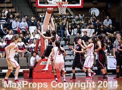 Thumbnail 1 in Lindsay vs Orosi (CIF CS D4 Final) photogallery.