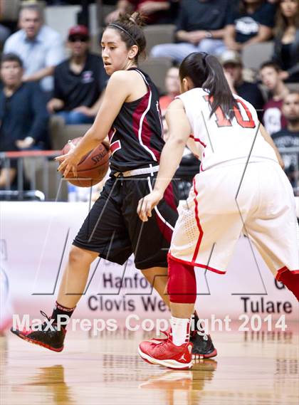 Thumbnail 2 in Lindsay vs Orosi (CIF CS D4 Final) photogallery.