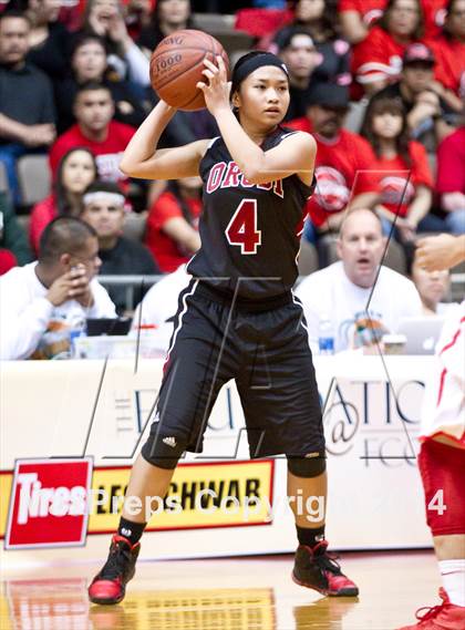 Thumbnail 2 in Lindsay vs Orosi (CIF CS D4 Final) photogallery.