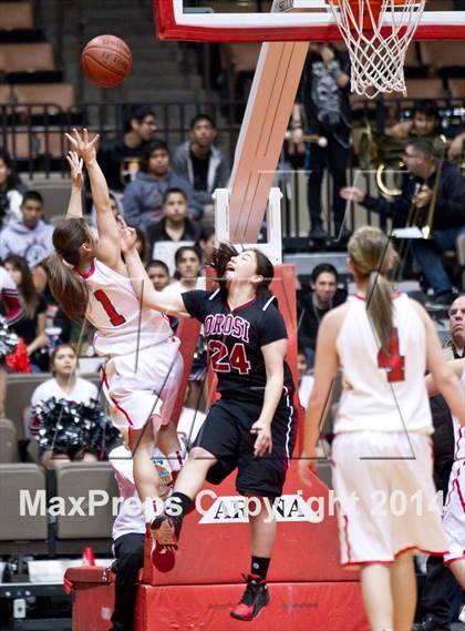 Thumbnail 1 in Lindsay vs Orosi (CIF CS D4 Final) photogallery.