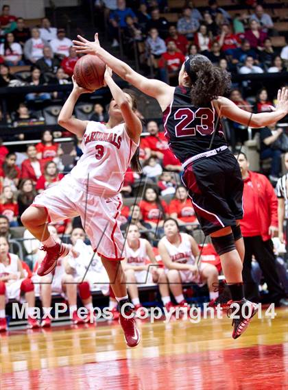 Thumbnail 1 in Lindsay vs Orosi (CIF CS D4 Final) photogallery.
