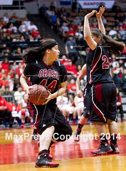 Thumbnail 2 in Lindsay vs Orosi (CIF CS D4 Final) photogallery.