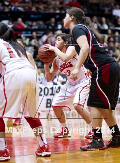 Thumbnail 1 in Lindsay vs Orosi (CIF CS D4 Final) photogallery.