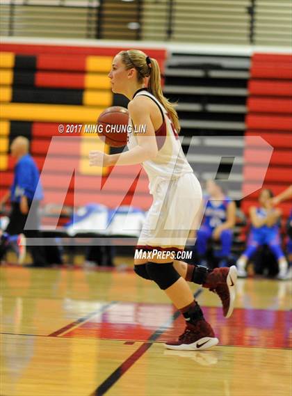 Thumbnail 2 in Los Altos @ JSerra Catholic (CIF-SS 2AA Playoff) photogallery.