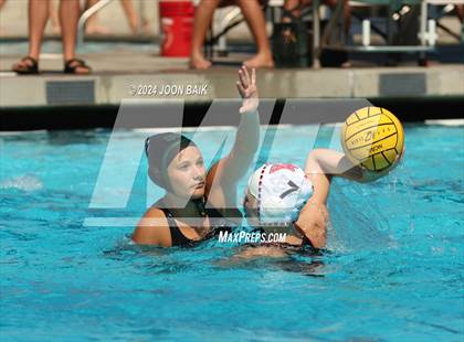 Thumbnail 3 in Marin Academy vs Moreau Catholic (Battle of the Bay) photogallery.