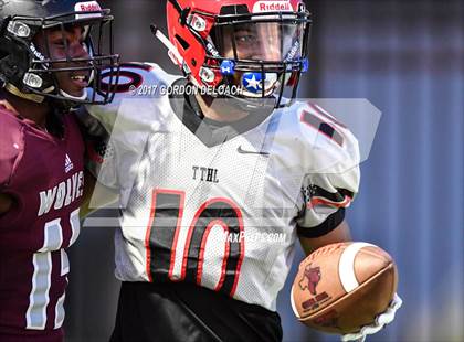 Thumbnail 1 in Cedar Hill @ Timberview (Scrimmage) photogallery.