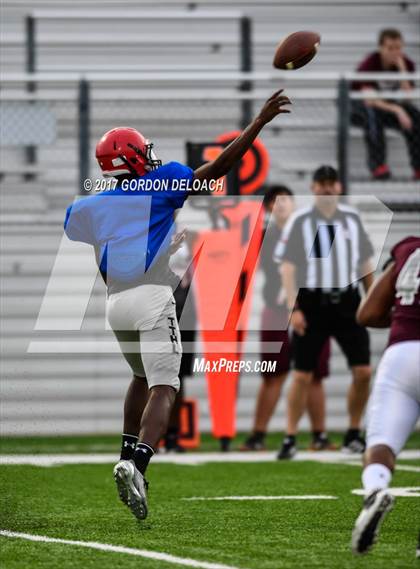 Thumbnail 1 in Cedar Hill @ Timberview (Scrimmage) photogallery.
