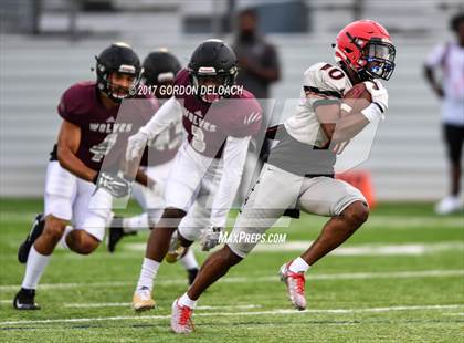 Thumbnail 3 in Cedar Hill @ Timberview (Scrimmage) photogallery.