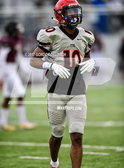 Thumbnail 3 in Cedar Hill @ Timberview (Scrimmage) photogallery.