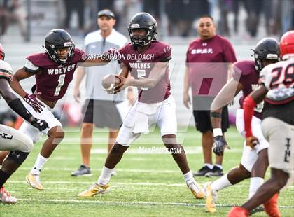 Thumbnail 3 in Cedar Hill @ Timberview (Scrimmage) photogallery.