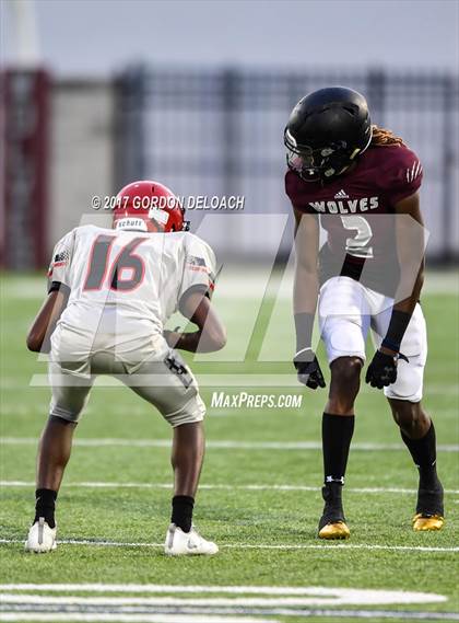 Thumbnail 3 in Cedar Hill @ Timberview (Scrimmage) photogallery.