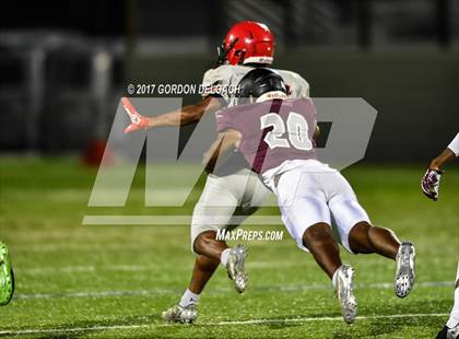 Thumbnail 3 in Cedar Hill @ Timberview (Scrimmage) photogallery.