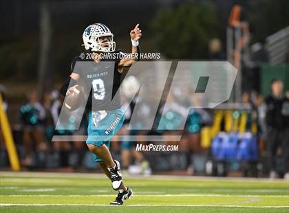Thumbnail 2 in Lawndale vs Aliso Niguel (CIF SS Division 8 Round 1) photogallery.
