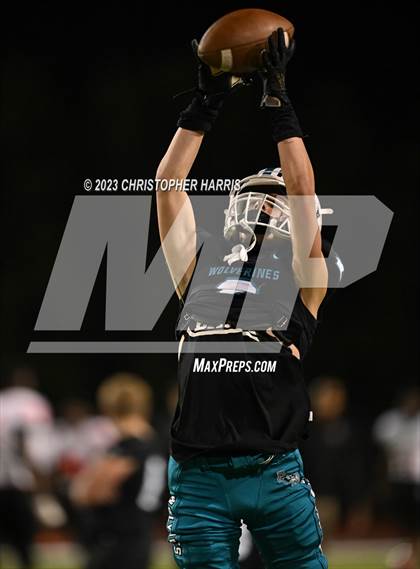 Thumbnail 3 in Lawndale vs Aliso Niguel (CIF SS Division 8 Round 1) photogallery.