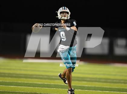 Thumbnail 1 in Lawndale vs Aliso Niguel (CIF SS Division 8 Round 1) photogallery.