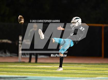 Thumbnail 2 in Lawndale vs Aliso Niguel (CIF SS Division 8 Round 1) photogallery.