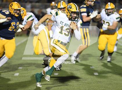 Thumbnail 1 in St. Edward vs. St. Ignatius (OHSAA Division I Region 1 Final) photogallery.
