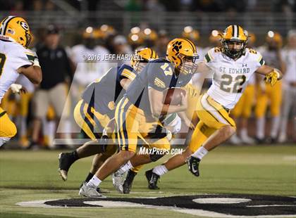 Thumbnail 3 in St. Edward vs. St. Ignatius (OHSAA Division I Region 1 Final) photogallery.