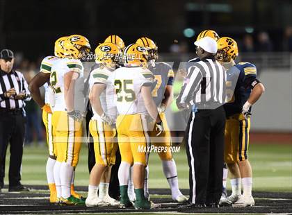 Thumbnail 3 in St. Edward vs. St. Ignatius (OHSAA Division I Region 1 Final) photogallery.
