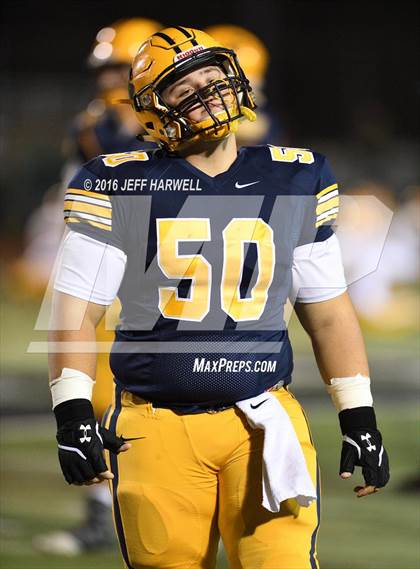 Thumbnail 3 in St. Edward vs. St. Ignatius (OHSAA Division I Region 1 Final) photogallery.