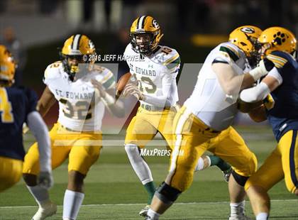 Thumbnail 2 in St. Edward vs. St. Ignatius (OHSAA Division I Region 1 Final) photogallery.