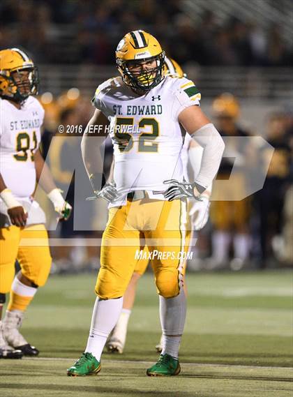 Thumbnail 3 in St. Edward vs. St. Ignatius (OHSAA Division I Region 1 Final) photogallery.