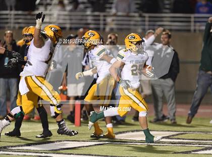 Thumbnail 2 in St. Edward vs. St. Ignatius (OHSAA Division I Region 1 Final) photogallery.