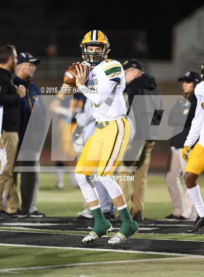 Thumbnail 2 in St. Edward vs. St. Ignatius (OHSAA Division I Region 1 Final) photogallery.