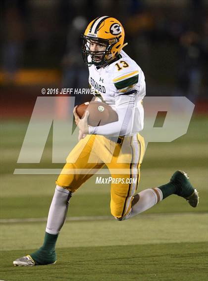 Thumbnail 2 in St. Edward vs. St. Ignatius (OHSAA Division I Region 1 Final) photogallery.