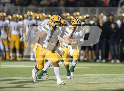 Thumbnail 1 in St. Edward vs. St. Ignatius (OHSAA Division I Region 1 Final) photogallery.