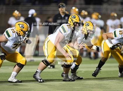 Thumbnail 1 in St. Edward vs. St. Ignatius (OHSAA Division I Region 1 Final) photogallery.