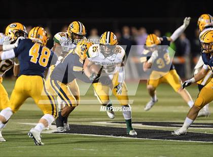 Thumbnail 1 in St. Edward vs. St. Ignatius (OHSAA Division I Region 1 Final) photogallery.