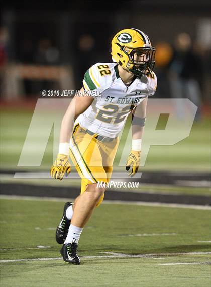 Thumbnail 1 in St. Edward vs. St. Ignatius (OHSAA Division I Region 1 Final) photogallery.