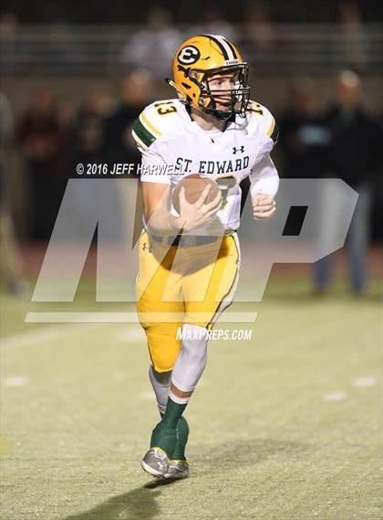 Thumbnail 2 in St. Edward vs. St. Ignatius (OHSAA Division I Region 1 Final) photogallery.